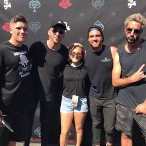 Meet your Posher, Elizabeth